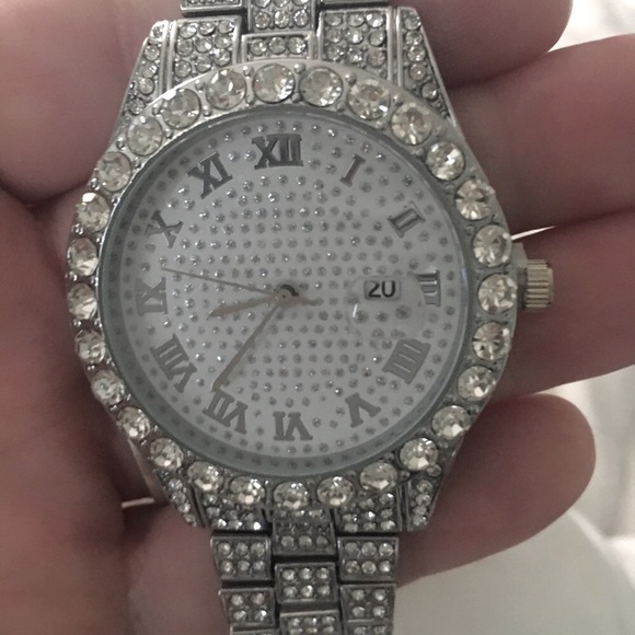 BNIB Mens Rhinestone Embellished Alloy Watch with Matching Bracelet - Picture 4 of 12